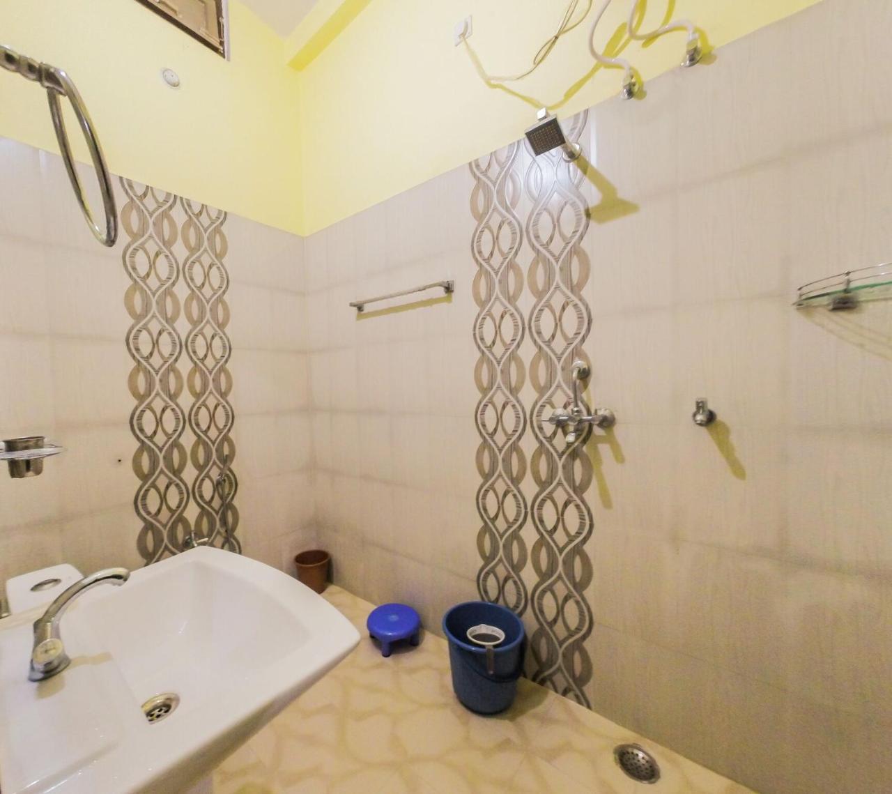 Gangotri Paying Guest House Váránaszi Kültér fotó